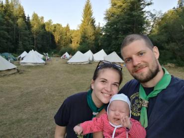 Dani, Abigél és Enikő cserkésztábor Dani, Abigél és Enikő cserkésztábor