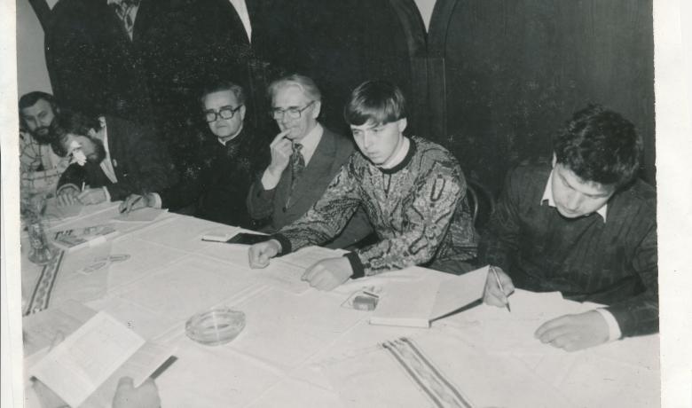 1990.03.04. Az előkészítő bizottság ülésén